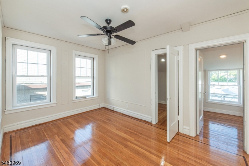 9 Vernon Avenue Newark NJ 07108