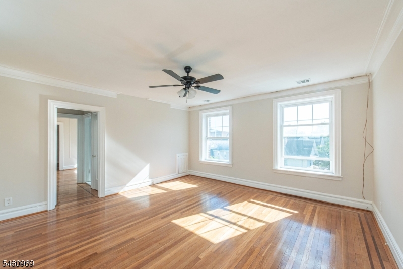 9 Vernon Avenue Newark NJ 07108