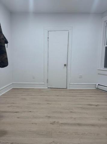 681 South 17th Newark NJ 07103