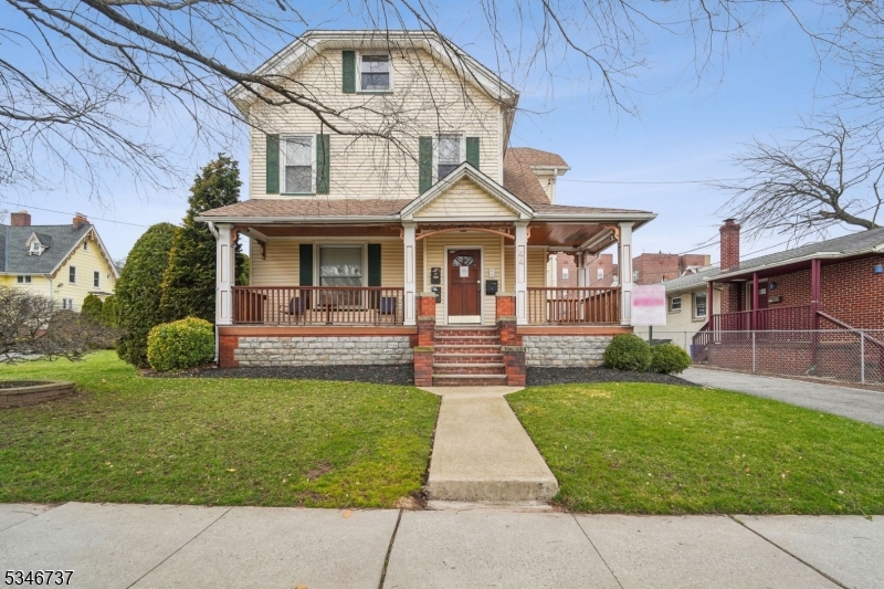 44 Elm Street Montclair NJ 07042