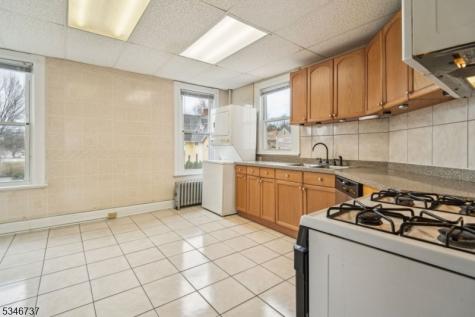 44 Elm Street Montclair NJ 07042