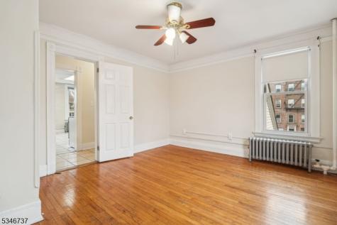 44 Elm Street Montclair NJ 07042