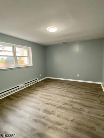 126 Union Street Lodi NJ 07644
