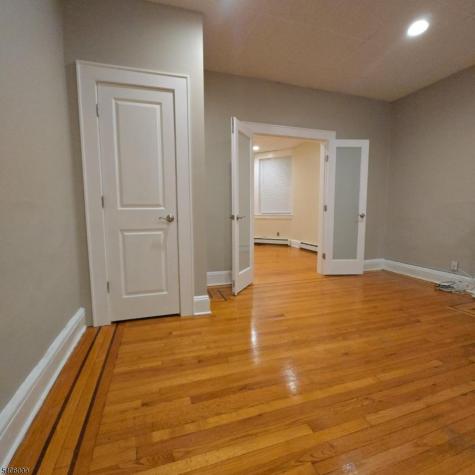 95 Nichols Street Newark NJ 07105