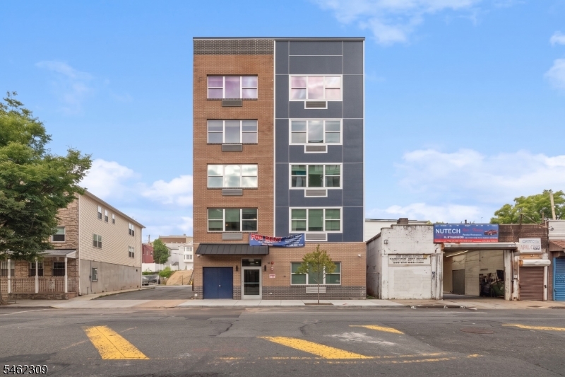 449 Washington Street Newark NJ 07102