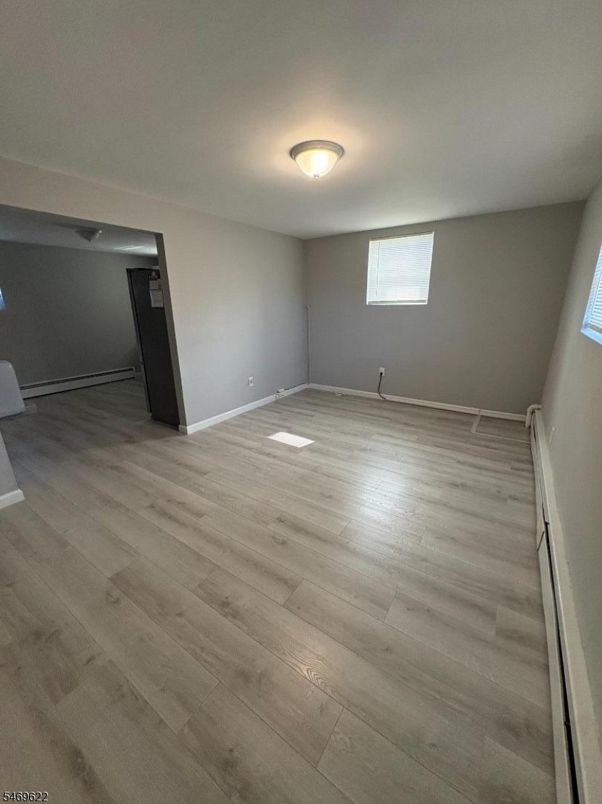 15 Dell Glen Avenue Lodi NJ 07644