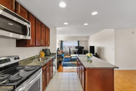 110 Somerset New Brunswick NJ 08901