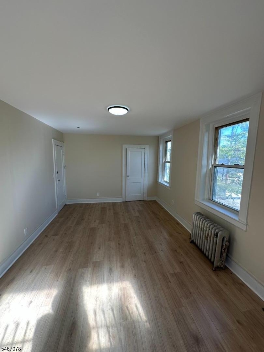 264 Lyons Avenue Newark NJ 07112