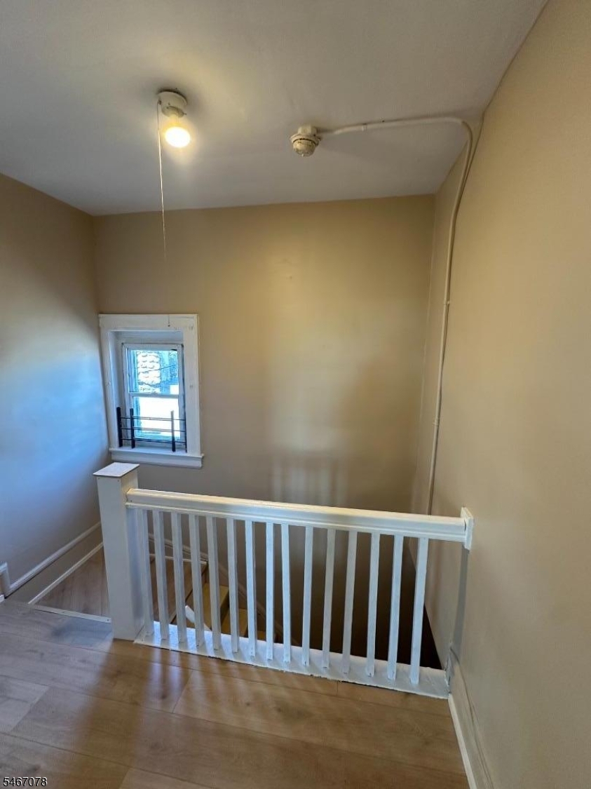 264 Lyons Avenue Newark NJ 07112