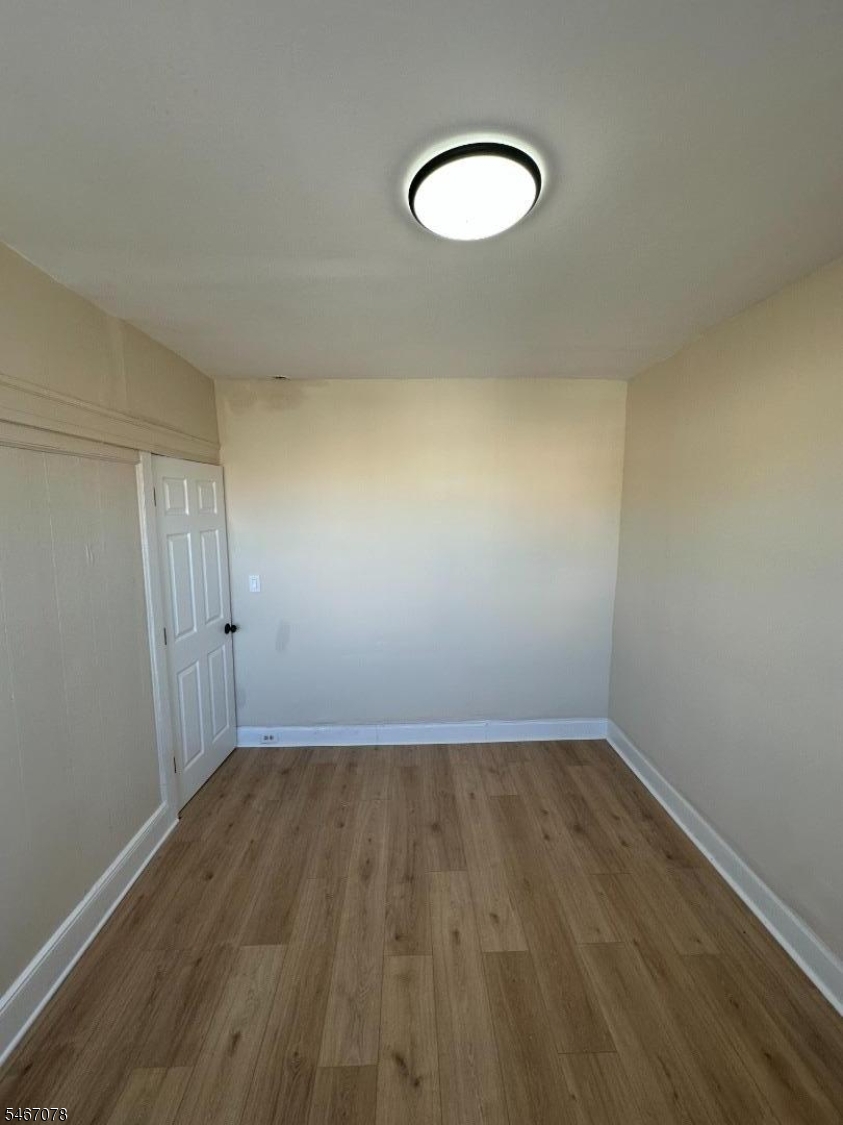 264 Lyons Avenue Newark NJ 07112