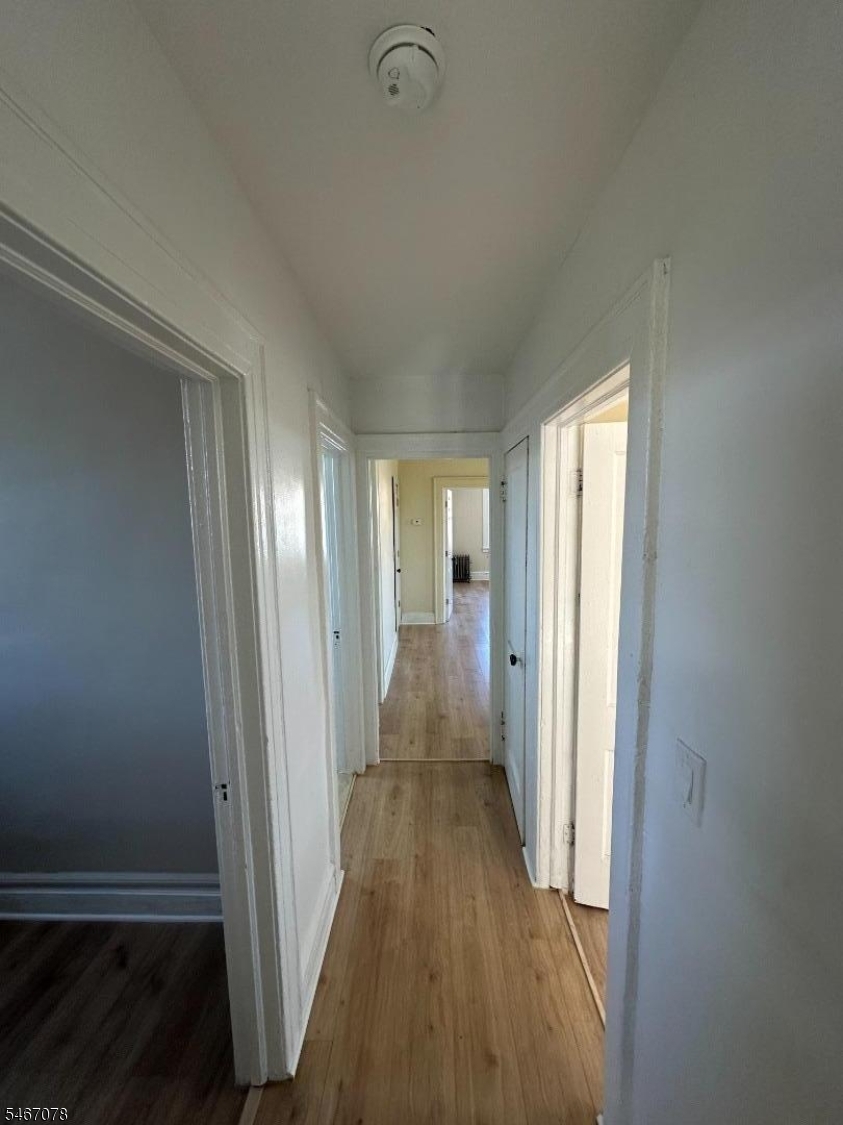 264 Lyons Avenue Newark NJ 07112