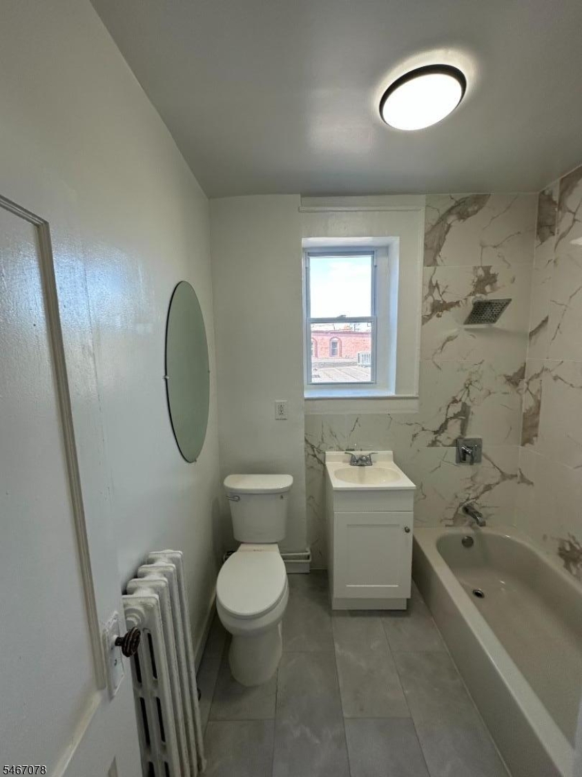 264 Lyons Avenue Newark NJ 07112
