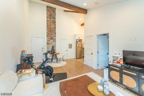 378 Claremont Avenue Montclair NJ 07042