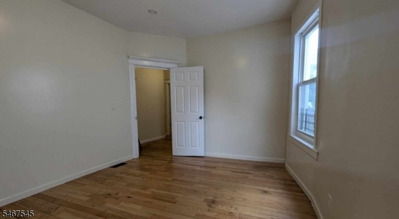 175 N 17th Street East Orange NJ 07017