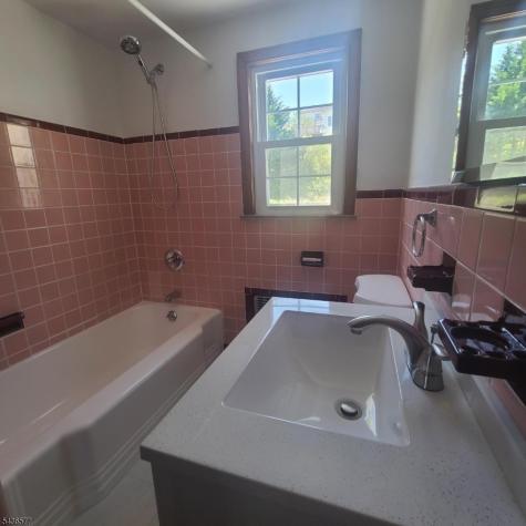 59 Saint Marys Place Nutley NJ 07110