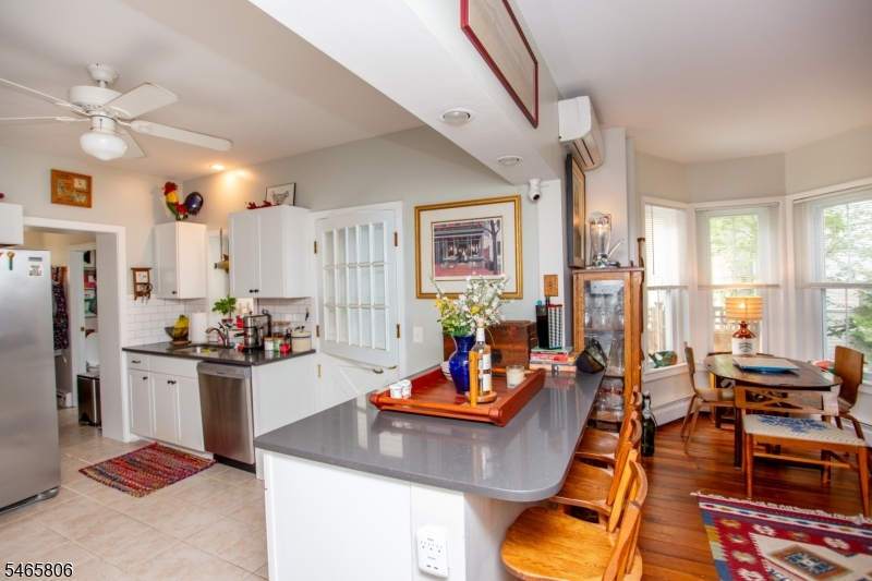 47 Elm Street Lambertville NJ 08530