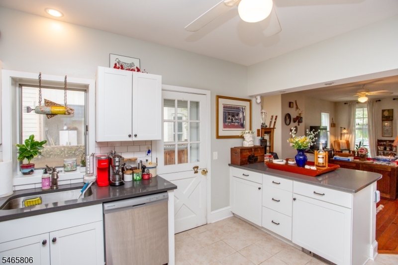 47 Elm Street Lambertville NJ 08530
