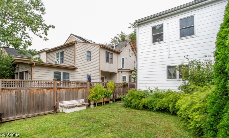 47 Elm Street Lambertville NJ 08530
