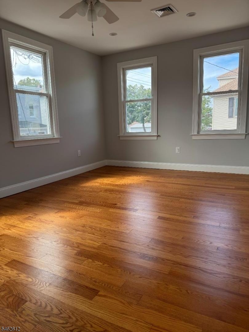229 Thomas Avenue Lyndhurst NJ 07071