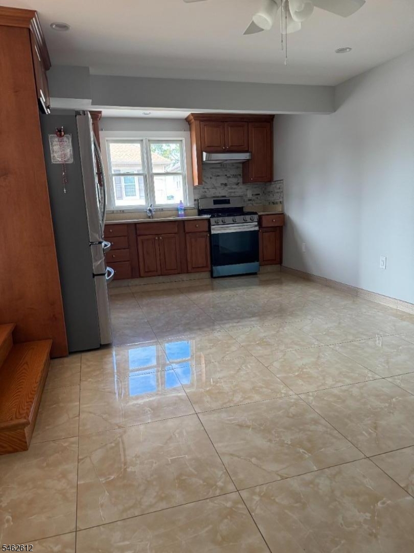 229 Thomas Avenue Lyndhurst NJ 07071