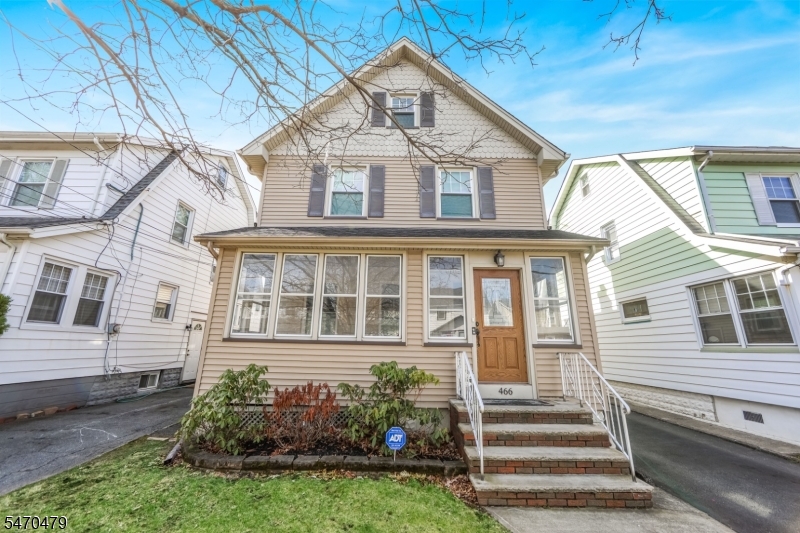466 Beardsley Avenue Bloomfield NJ 07003