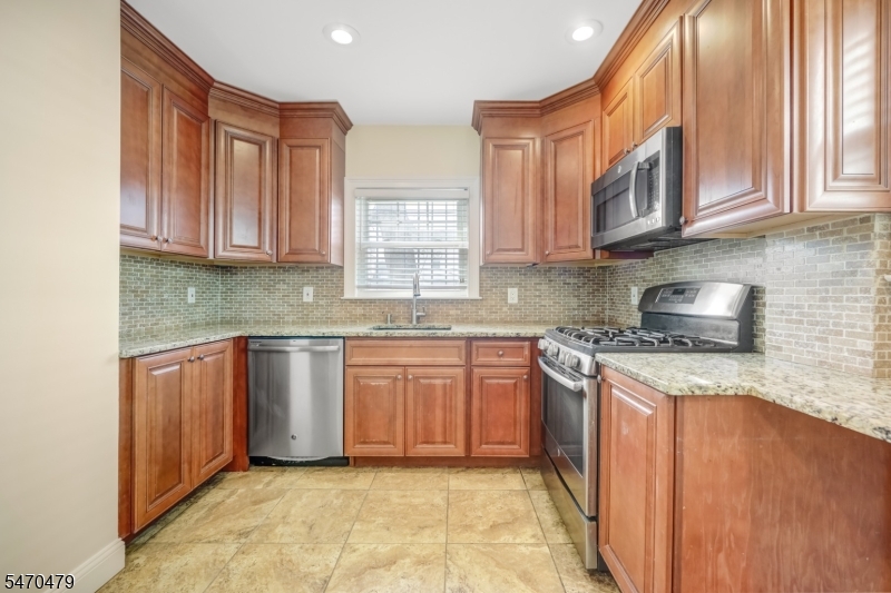466 Beardsley Avenue Bloomfield NJ 07003