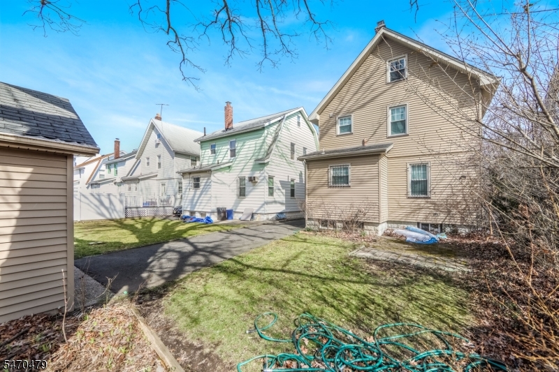 466 Beardsley Avenue Bloomfield NJ 07003