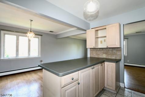340 Fenlon Boulevard Clifton NJ 07014