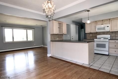 340 Fenlon Boulevard Clifton NJ 07014