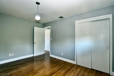 340 Fenlon Boulevard Clifton NJ 07014