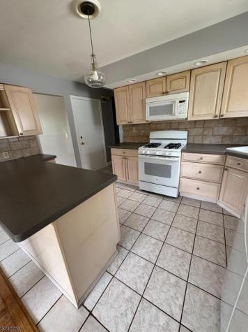 340 Fenlon Boulevard Clifton NJ 07014