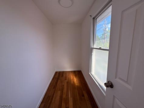 87 Fairview Avenue Somerville NJ 08876