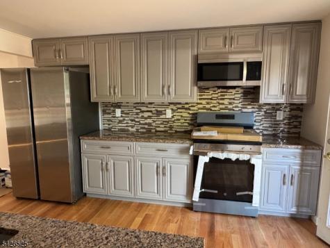 87 Fairview Avenue Somerville NJ 08876