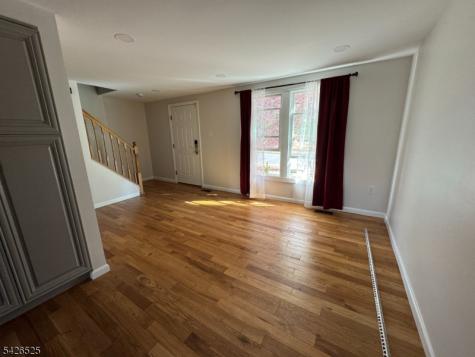 87 Fairview Avenue Somerville NJ 08876