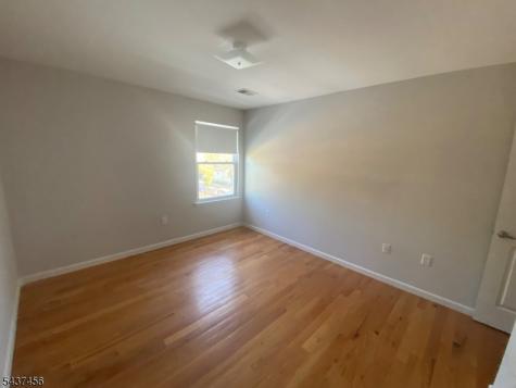 710 Court Street Elizabeth NJ 07201