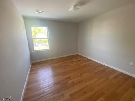 710 Court Street Elizabeth NJ 07201