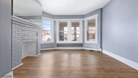 126 N 14th Street East Orange NJ 07017