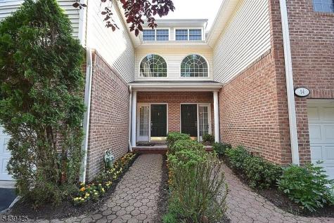 12 Mcmanus Court West Orange NJ 07052