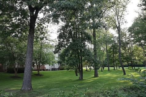 12 Mcmanus Court West Orange NJ 07052