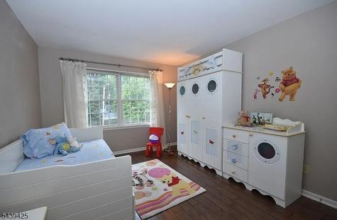 12 Mcmanus Court West Orange NJ 07052