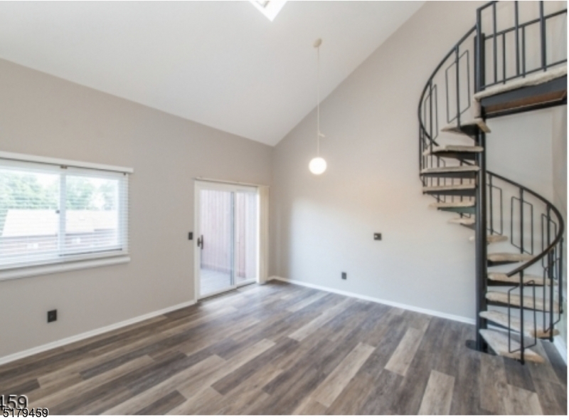 3 Steamboat Dr Unit 10 Vernon NJ 07462