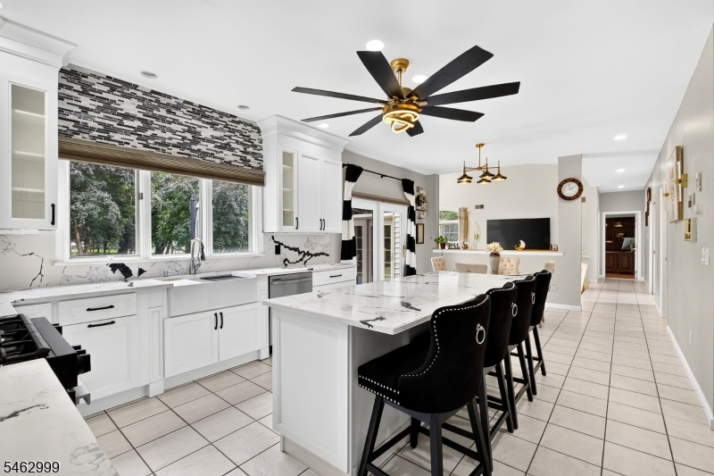 15 Scenic Drive Ewing NJ 08628