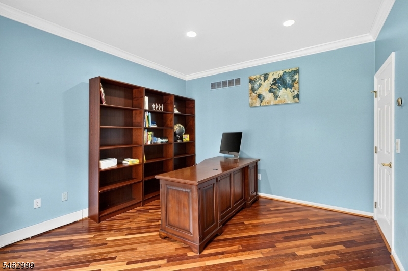 15 Scenic Drive Ewing NJ 08628