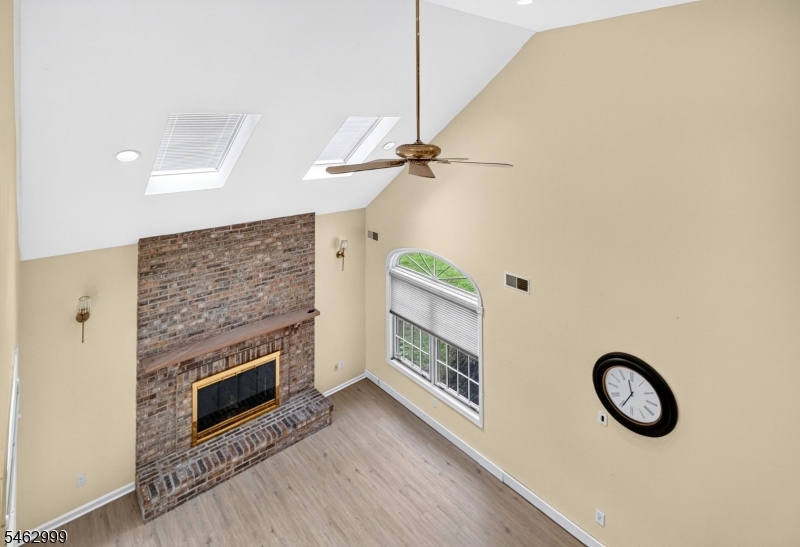 15 Scenic Drive Ewing NJ 08628
