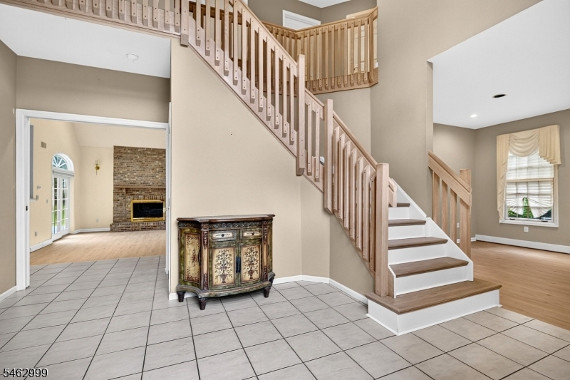 15 Scenic Drive Ewing NJ 08628