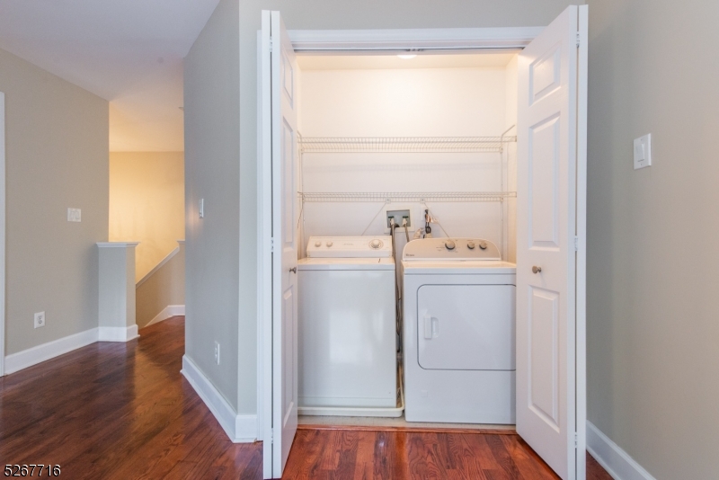 124 Stratford Drive Nutley NJ 07110
