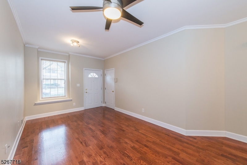 124 Stratford Drive Nutley NJ 07110