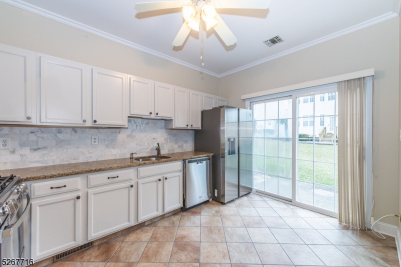 124 Stratford Drive Nutley NJ 07110
