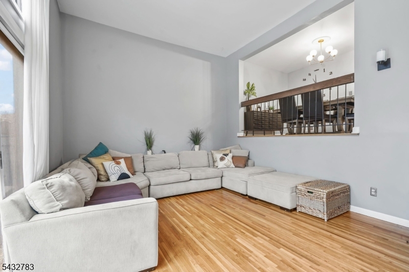 424 Tall Oak Lane Hillsborough NJ 08844
