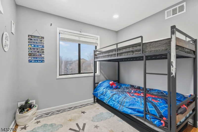 424 Tall Oak Lane Hillsborough NJ 08844